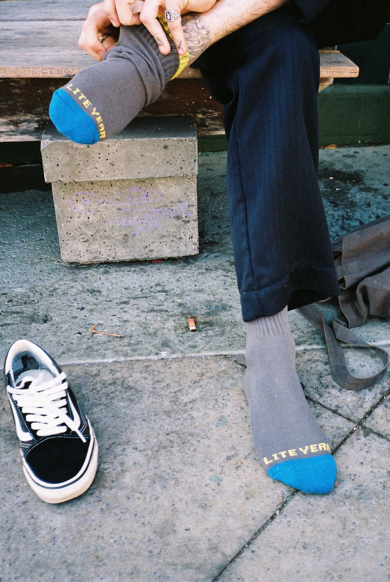 3 Tone Crew Socks - Grey