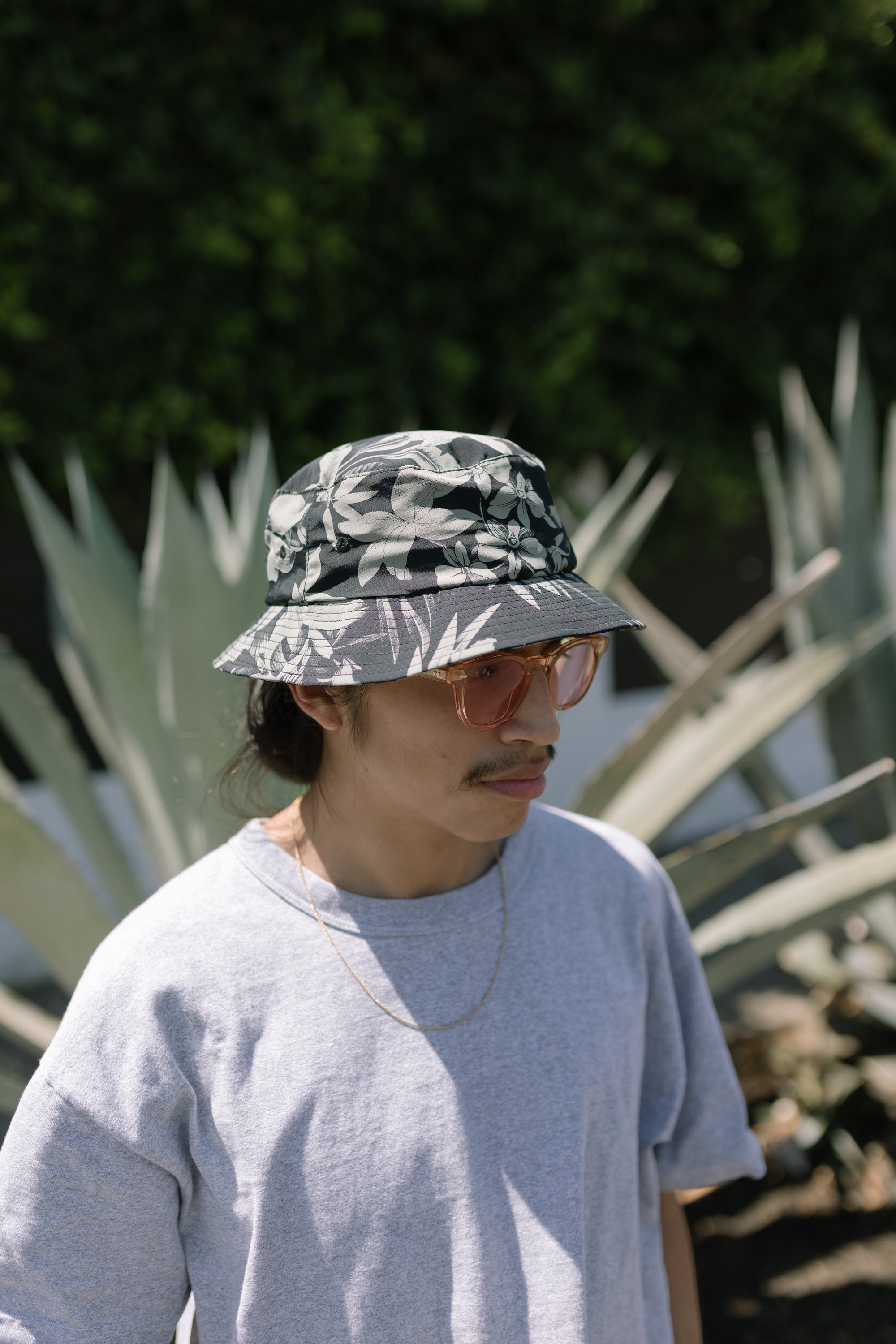 ECONYL® Floral Bucket Hat - Black Orchid
